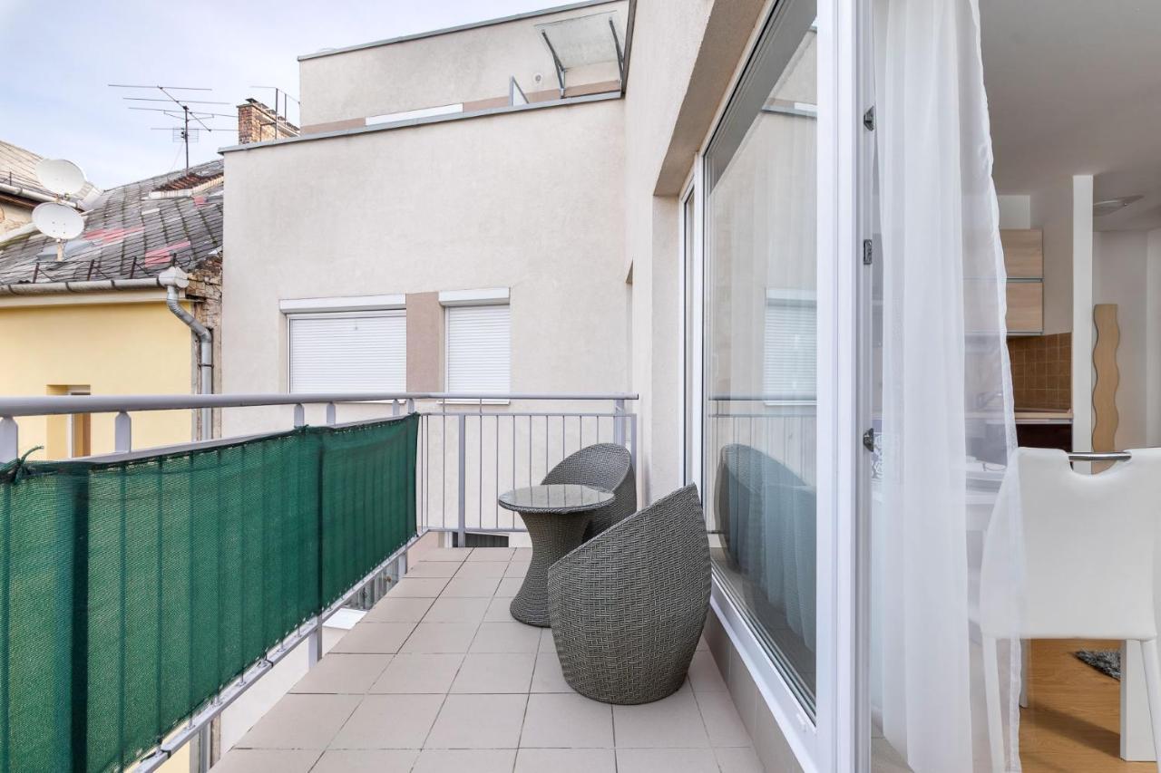 Matthias Home Midtown Будапеща Екстериор снимка